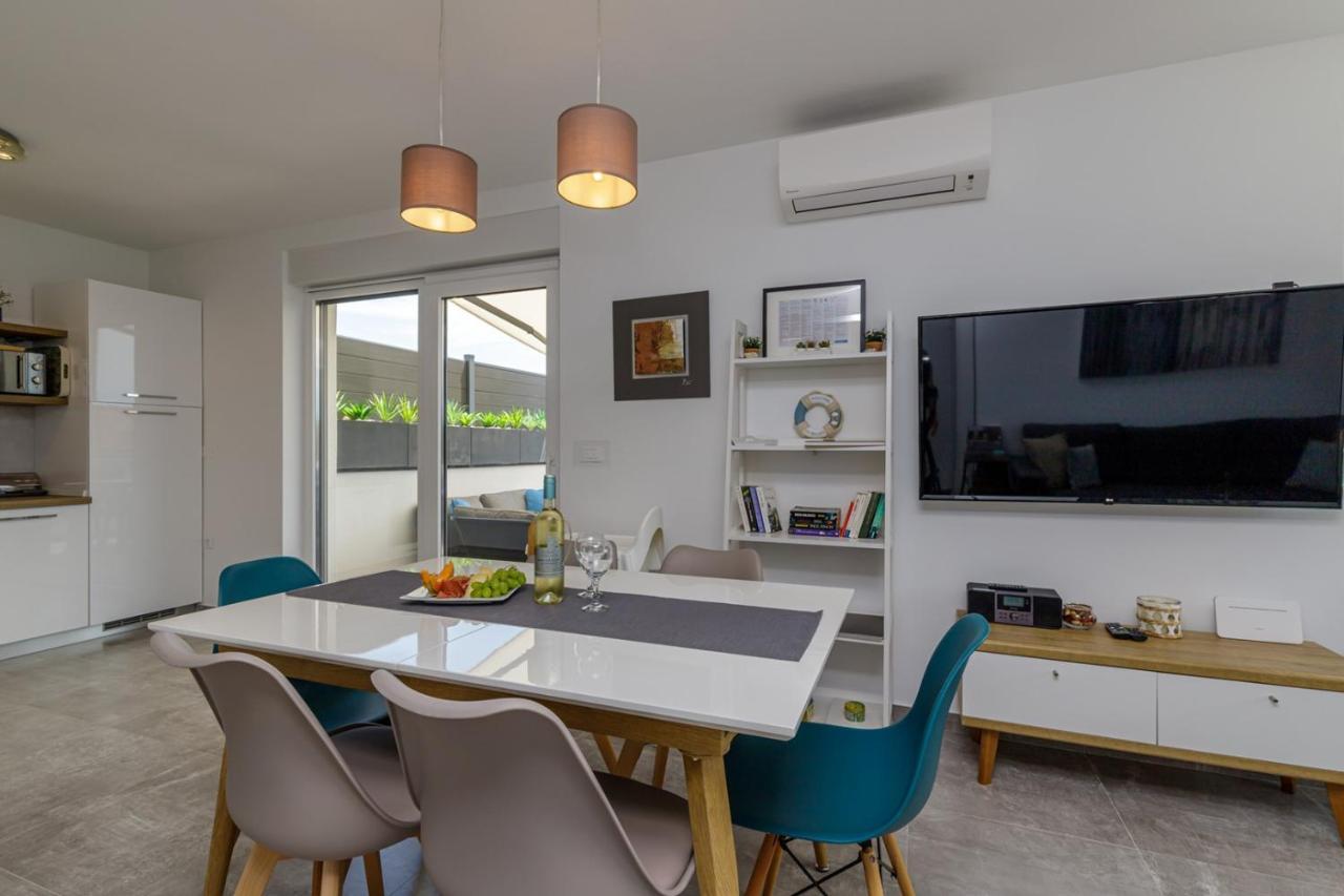 Sabena Apartment With Private Whirlpool Poreč Zewnętrze zdjęcie